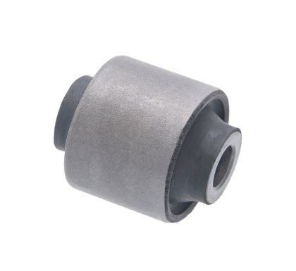 slika 1101-002 Silent blok  rukavca zadnjeg  Chevrolet Epica 2007--zamenski rezervni deo