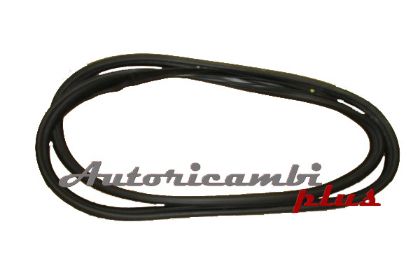 slika 46525729-Keder guma zadnjih gepek vrata Fiat Punto II