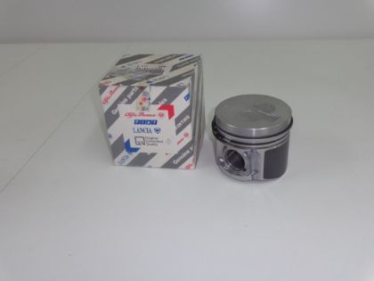 slika 71718189-Klip motora Fiat Doblo 1.9 DS