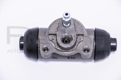 slika 10MZ011-Cilindar kočioni zadnji Ford Ranger 2.5 TD-2.5 TDCi-3.0 TDCi-Ford Ranger TKE  2.2 TDCi-3.2 TDCi-Mazda B Serie 2.2 8V-2.6 12V-2.5 D-2.5 TD-Mazda BT-50 Pick-Up 2.5 MRZ-CD -3.0 CDVi-zamenski reze