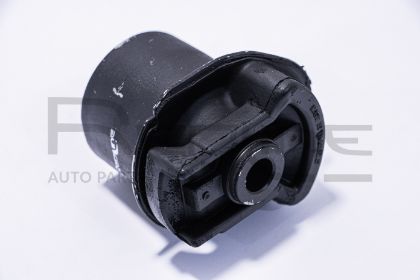 slika 43TO128-Silent blok zadnjeg trapa Daihatsu Sirion-Toyota Yaris-Toyota Verso-zamenski rezervni deo