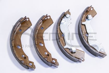 slika 47HY016-Paknovi kočnica Hyundai Getz   - ABS  180x32-zamenski rezervni deo